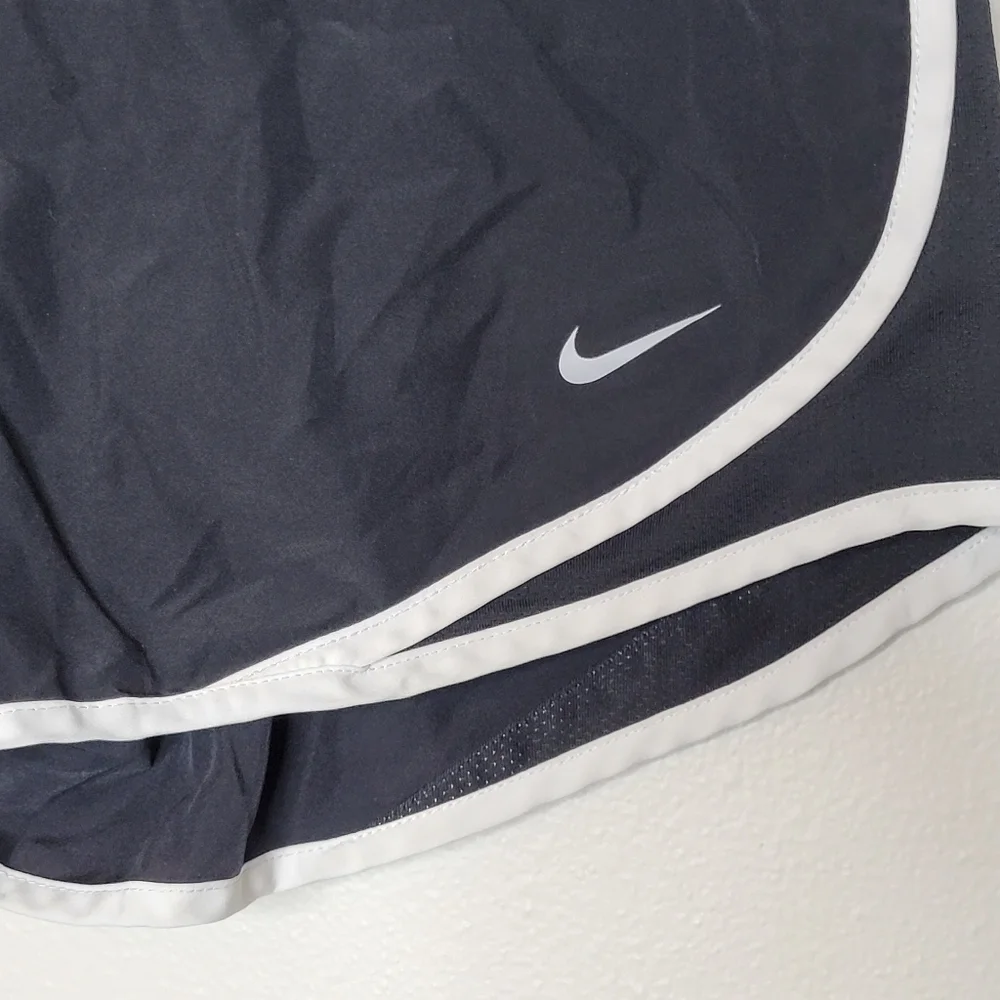 Nike Dri Fit Running Shorts‎ Women Size Small Black White Trim Athletic